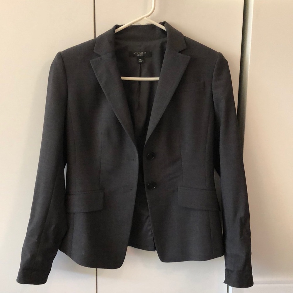 Ann Taylor Grey Blazer - Petite